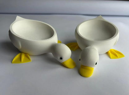 Self-Draining Duck Soap Dish - 3D Printed Eco-Friendly Soap Holder with Drainage Hole, Whimsical Bathroom & Kitchen Organizer, Non-Slip Duck Style Decor